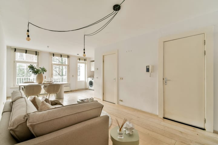 Foto 2 van Brederodestraat 25-2