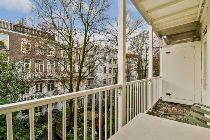 Foto 7 van Brederodestraat 25-2