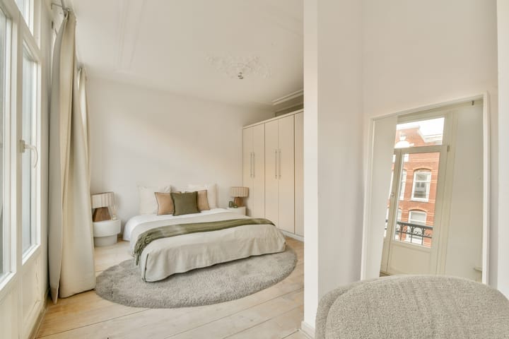 Foto 12 van Brederodestraat 25-2