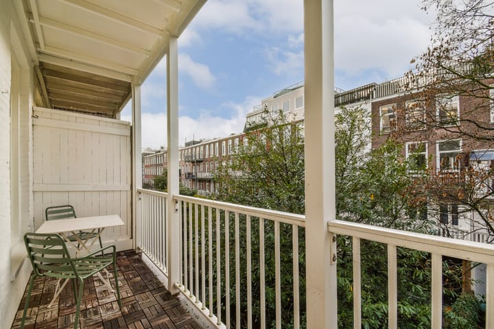 Foto 8 van Brederodestraat 25-2