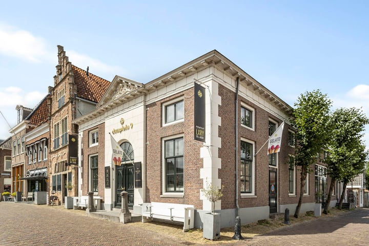 Damplein 9, Edam