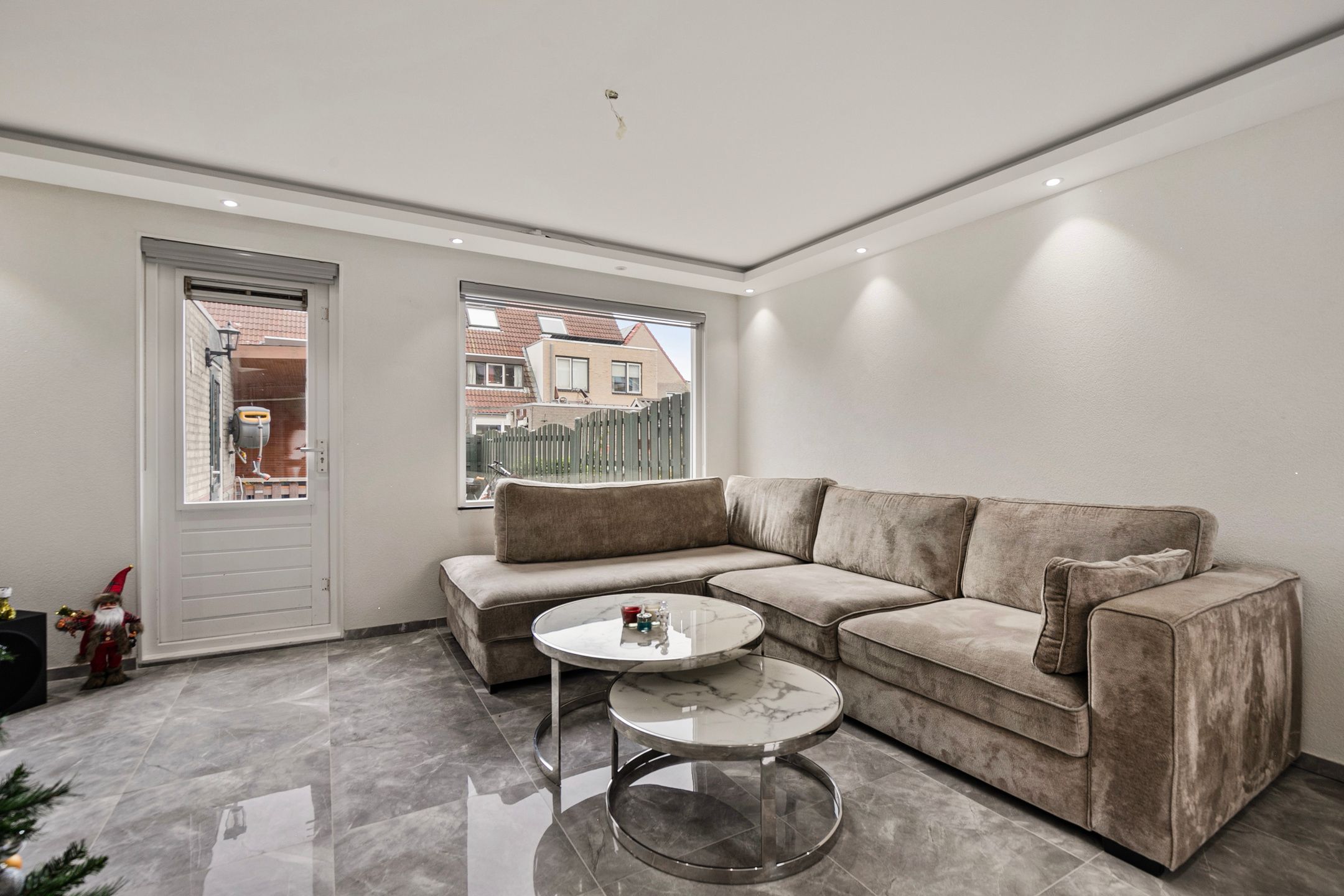 Foto 6 van Nieuwendamstraat 11