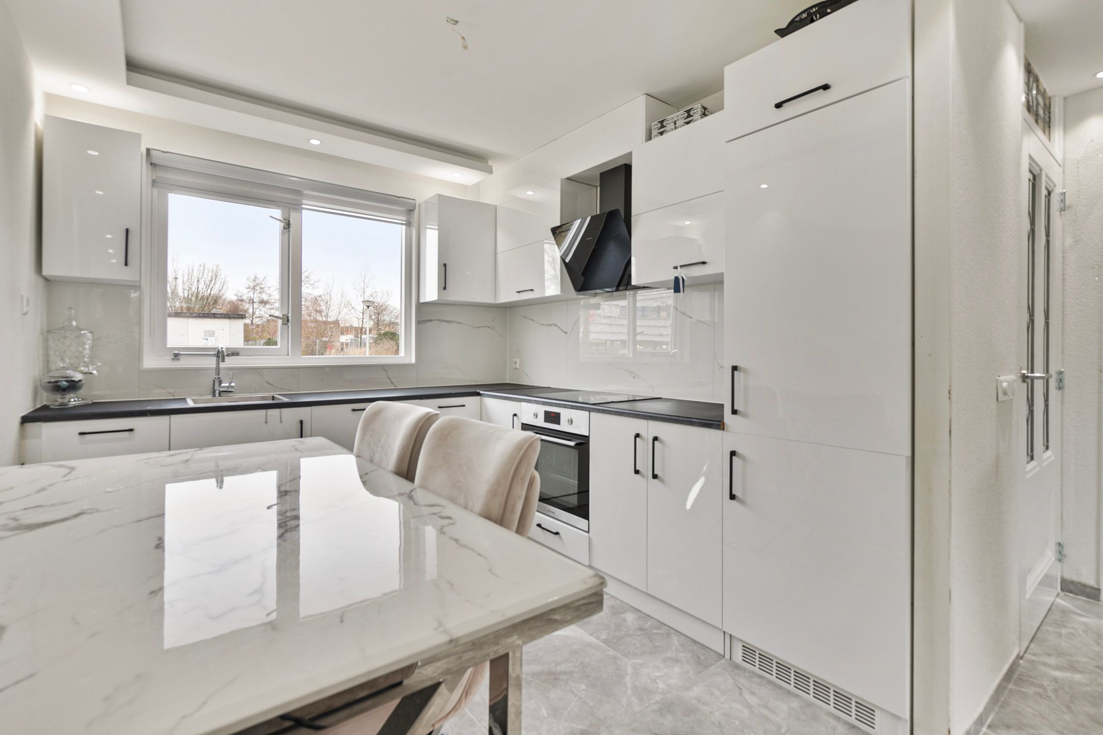 Foto 9 van Nieuwendamstraat 11