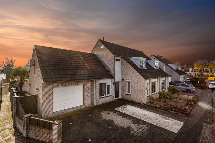 Foto 1 van Calsstraat 118