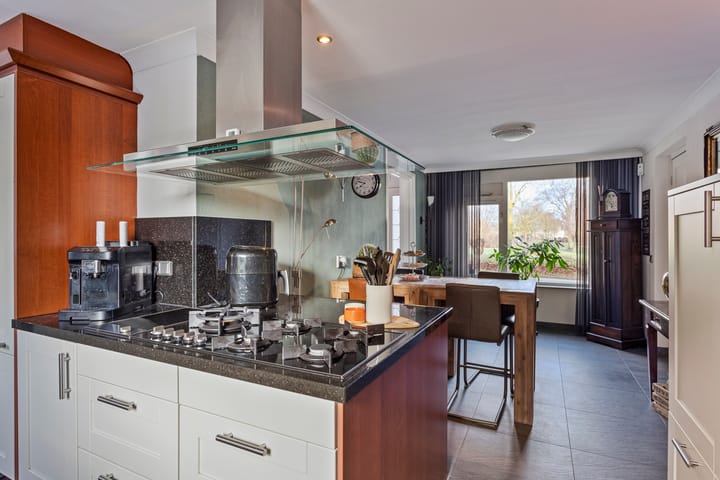 Foto 15 van Calsstraat 118