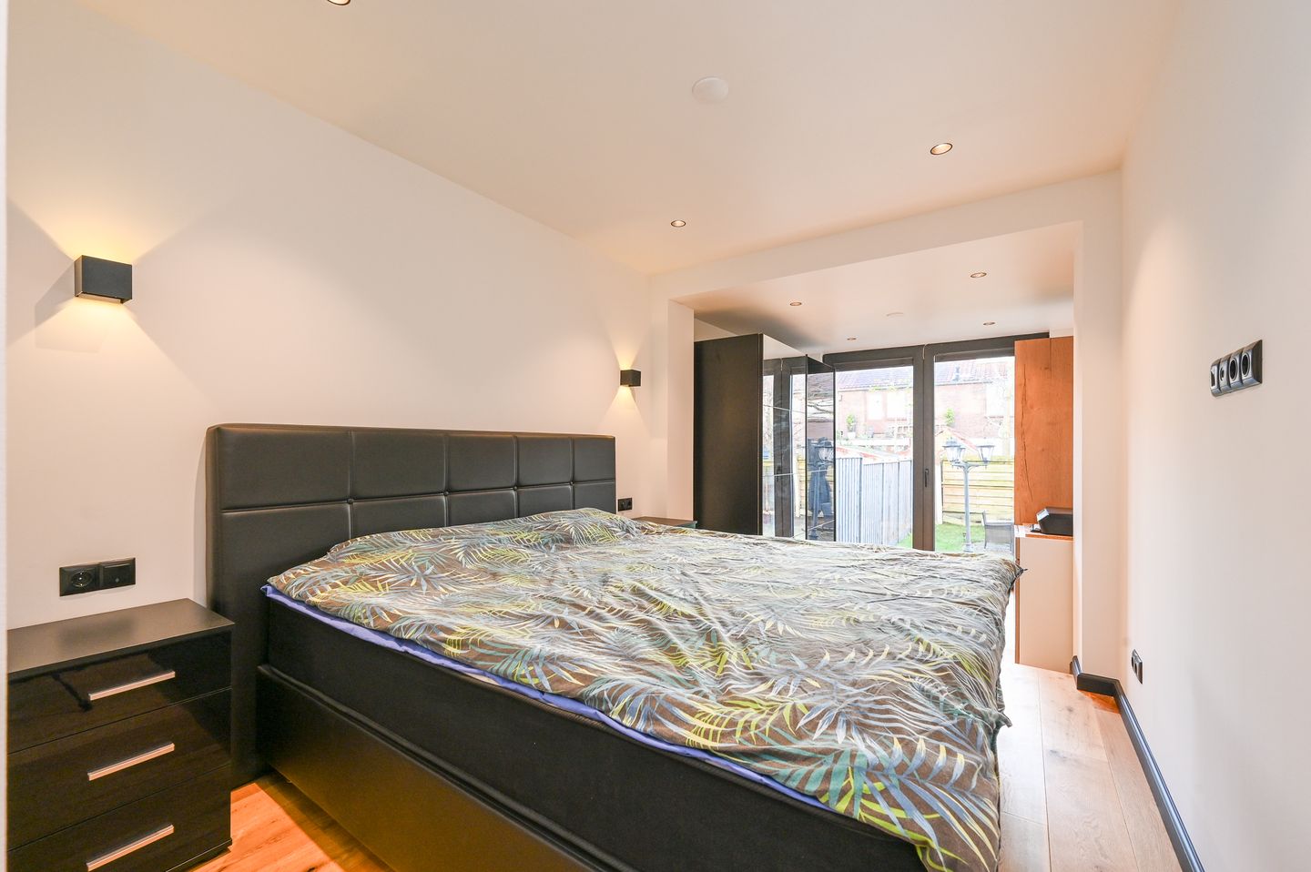 Foto 34 van Veenendaalkade 58