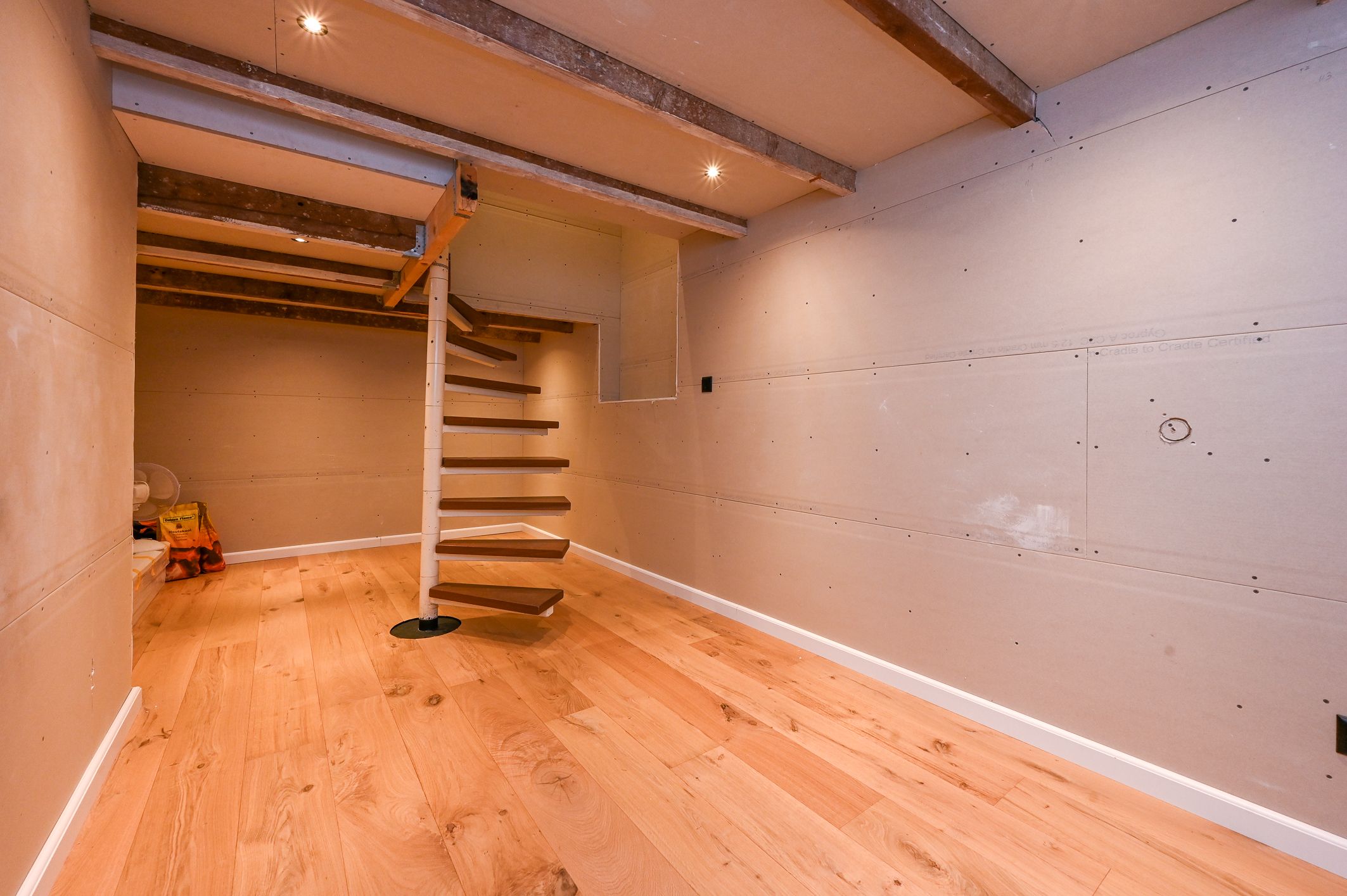 Foto 39 van Veenendaalkade 58