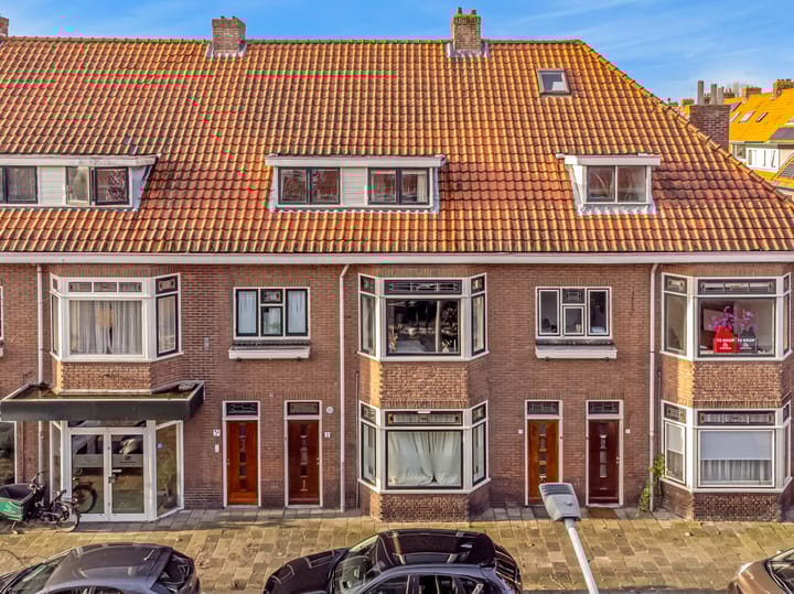 Foto 1 van Van 't Hoffstraat 3-A