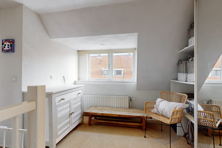 Foto 19 van Van 't Hoffstraat 3-A