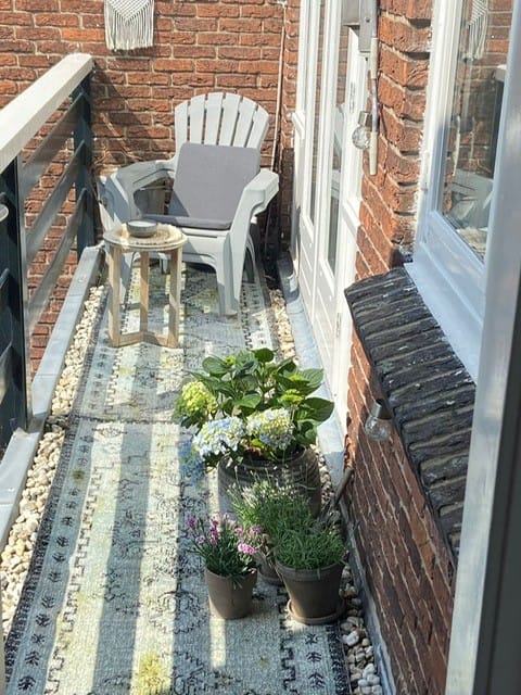 Foto 28 van Van 't Hoffstraat 3-A