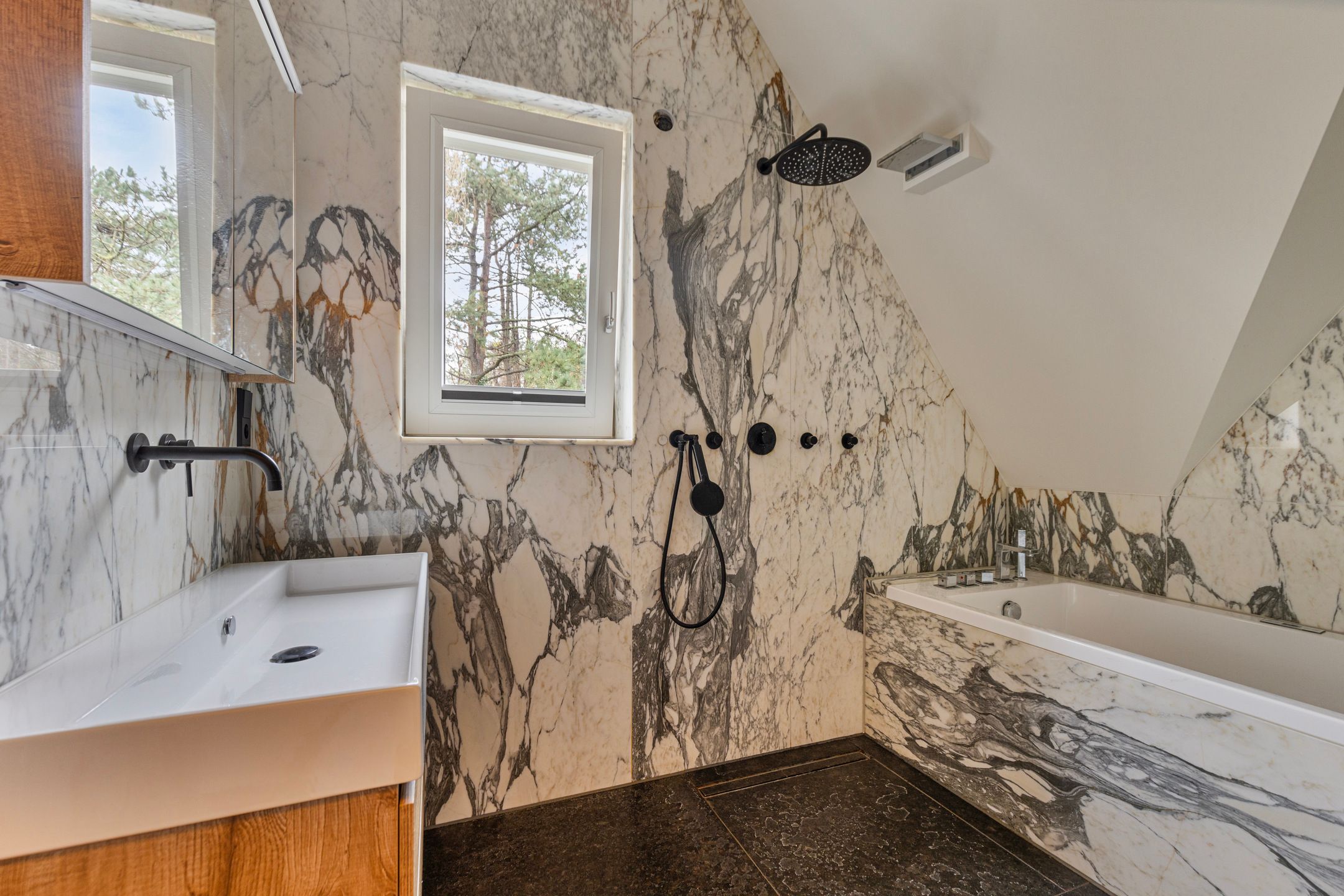 Foto 36 van Jacob Willemszoonstraat 2