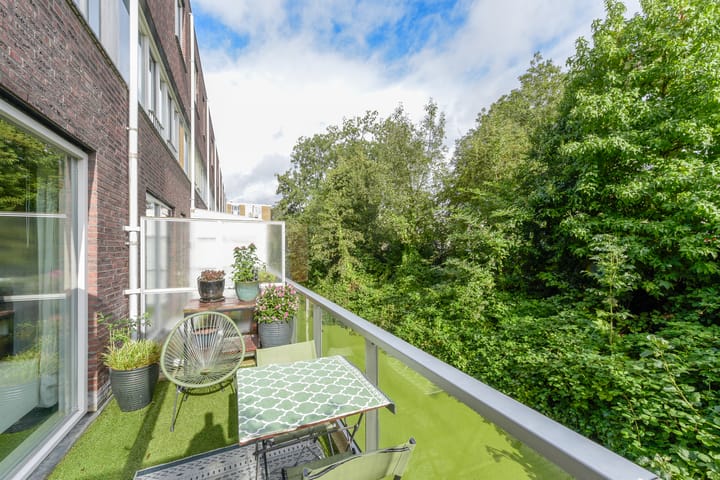 Foto 13 van Hooghalenstraat 18