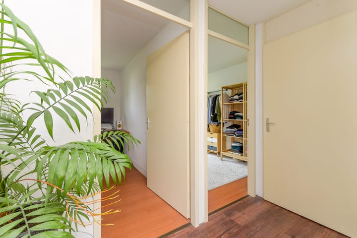 Foto 35 van Hooghalenstraat 18