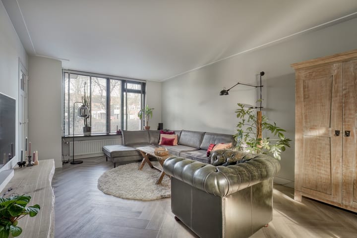 Foto 4 van Regulus 41