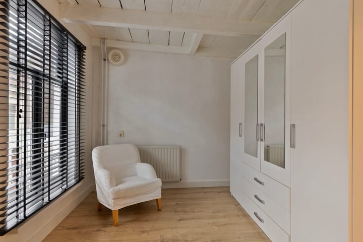 Foto 16 van Potterstraat 47