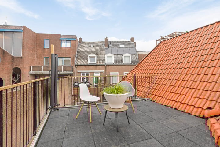 Foto 23 van Potterstraat 47