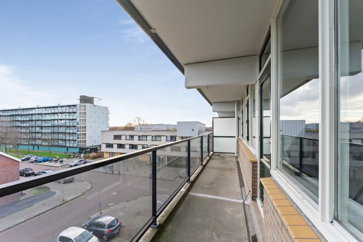 Photo 7 of Doorneberglaan 238