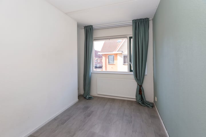 Foto 15 van Rodium 8