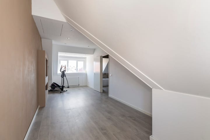 Foto 18 van Rodium 8