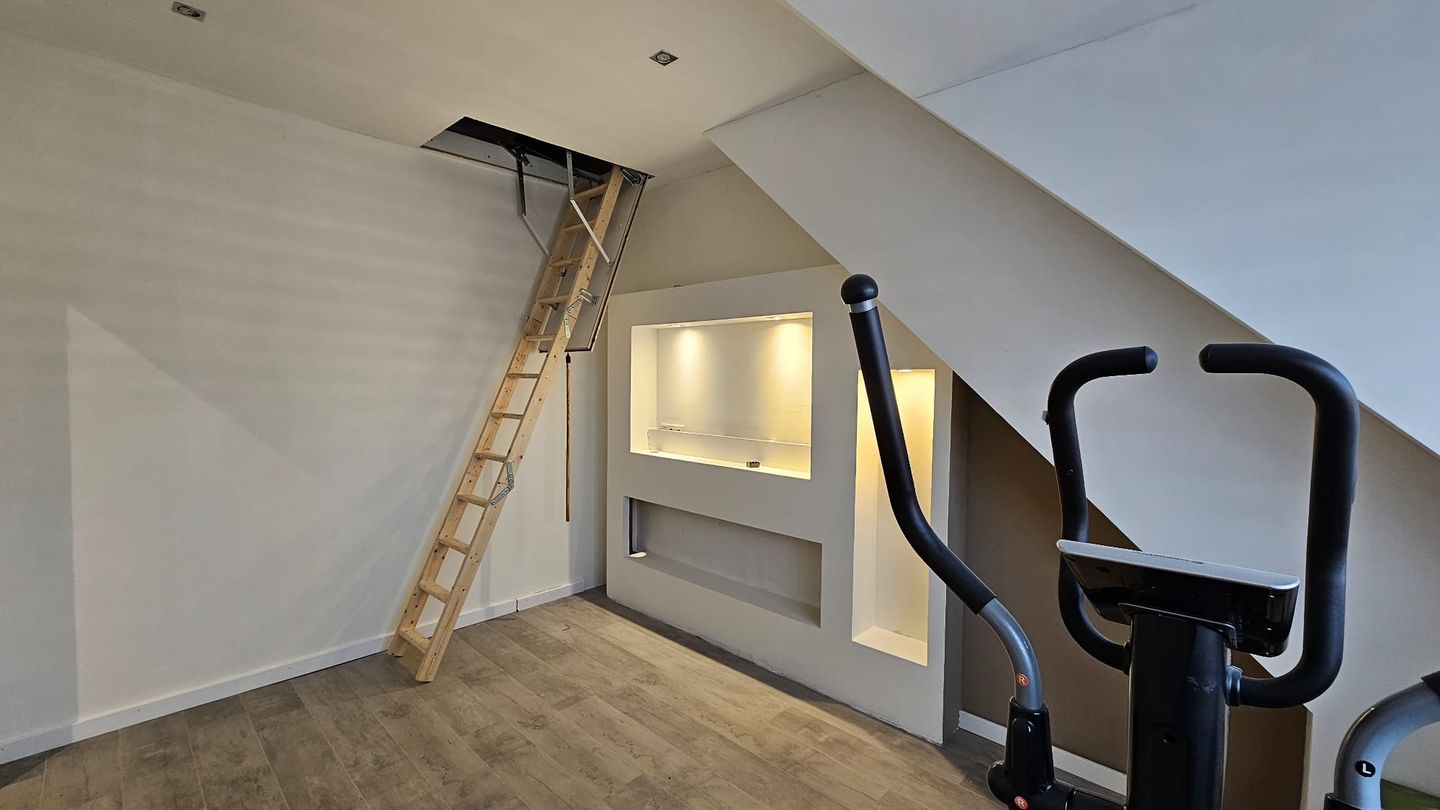 Foto 20 van Rodium 8