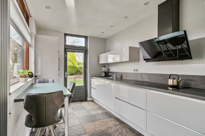 Foto 10 van Johann Strausslaan 34