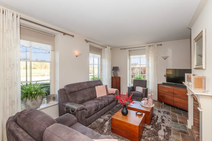 Photo 9 of Westeinde 74