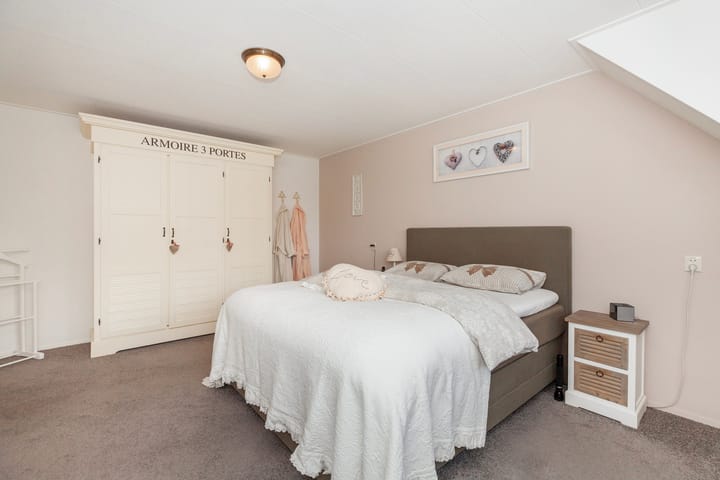 Photo 22 of Westeinde 74