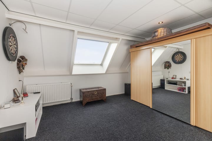 Photo 35 of Westeinde 74