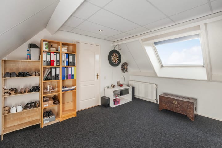 Photo 37 of Westeinde 74