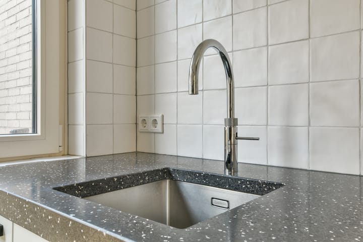 Photo 9 of Voorburgstraat 9