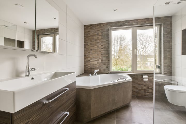 Photo 13 of Voorburgstraat 9