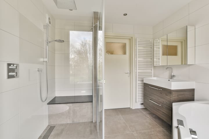 Photo 14 of Voorburgstraat 9