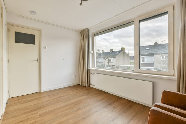 Photo 19 of Voorburgstraat 9