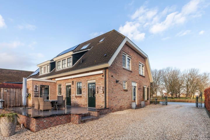 Photo 51 of Westeinde 74