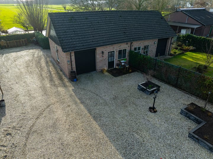 Photo 39 of Westeinde 74