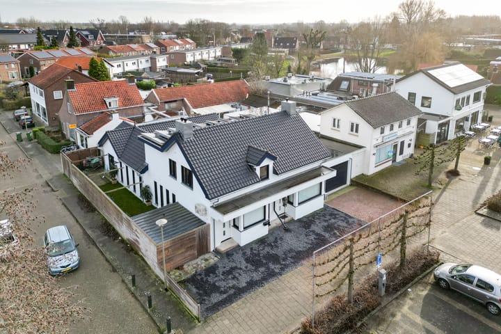 Photo 2 of Koningin Julianalaan 24