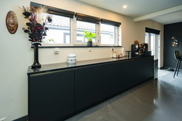 Photo 20 of Koningin Julianalaan 24