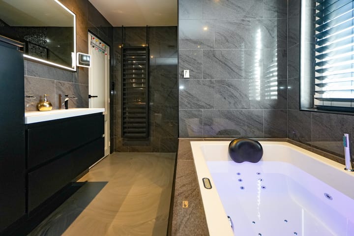 Photo 49 of Koningin Julianalaan 24