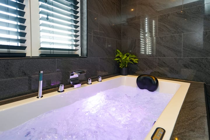 Photo 52 of Koningin Julianalaan 24