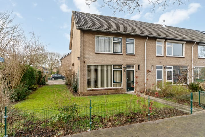 Foto 1 van Bachstraat 51