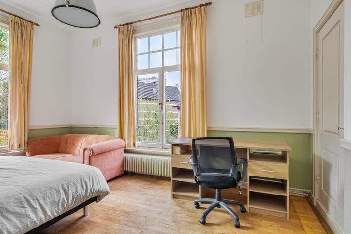 Foto 23 van Emmalaan 2