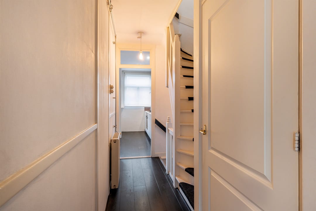 Photo 13 of Julianalaan 74-A