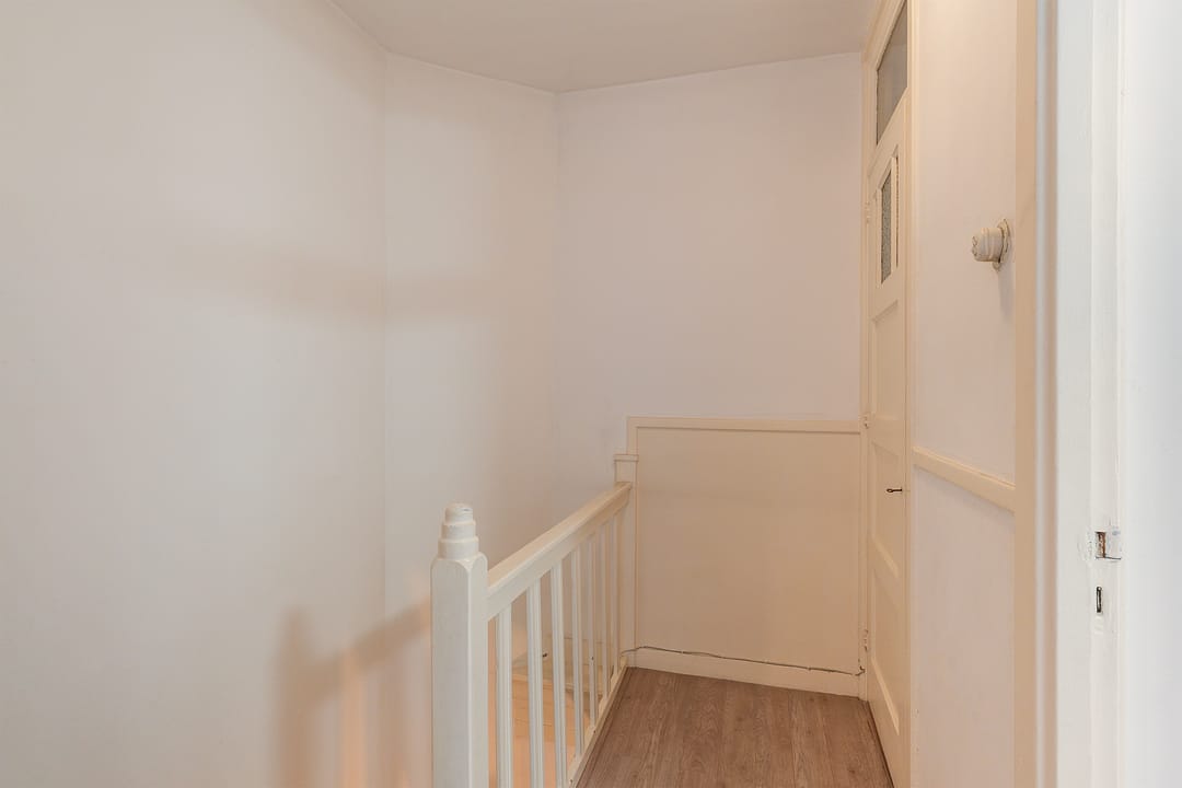 Photo 16 of Julianalaan 74-A