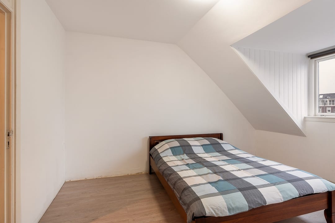 Photo 17 of Julianalaan 74-A