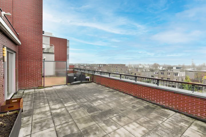 Foto 12 van IJburglaan 810