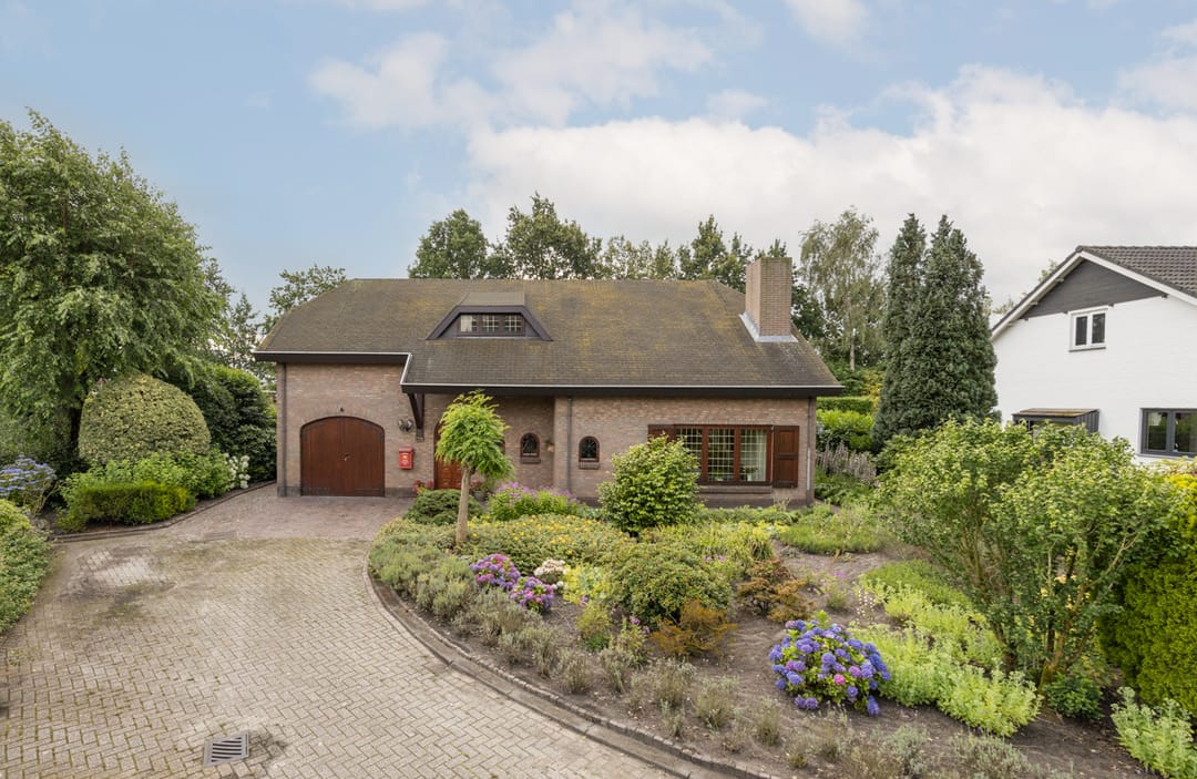 Foto 1 van Contrabas 64