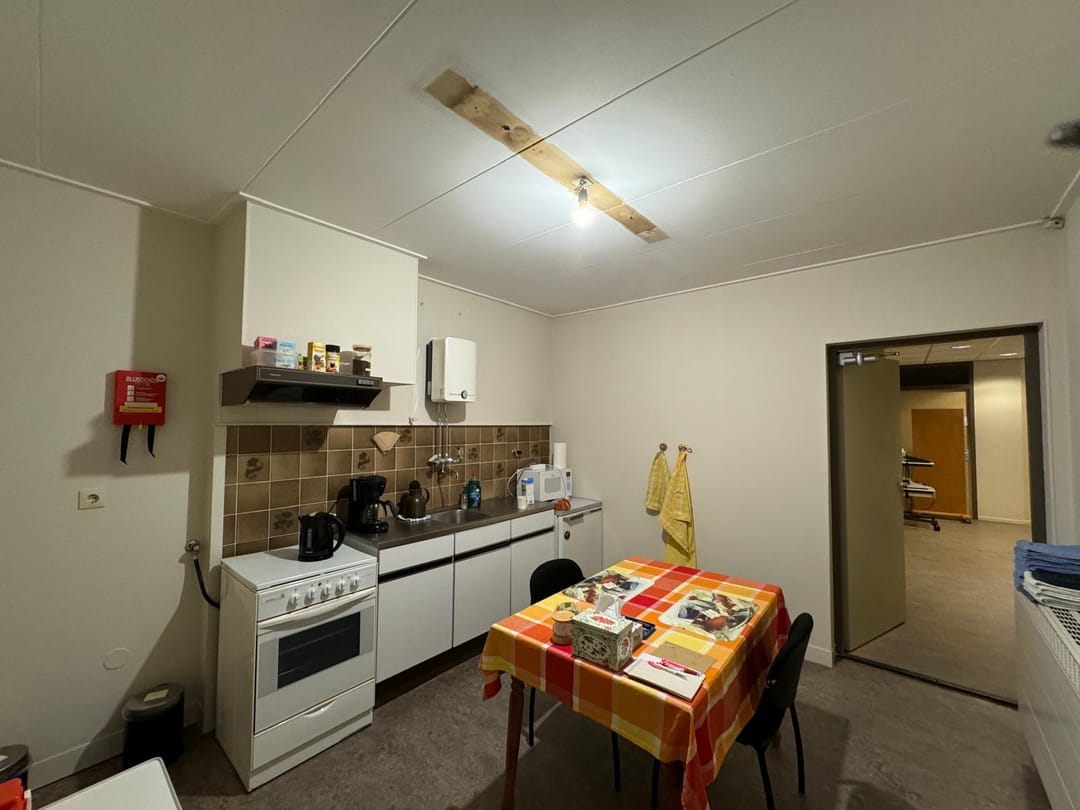 Photo 2 of Dorpsplein 25