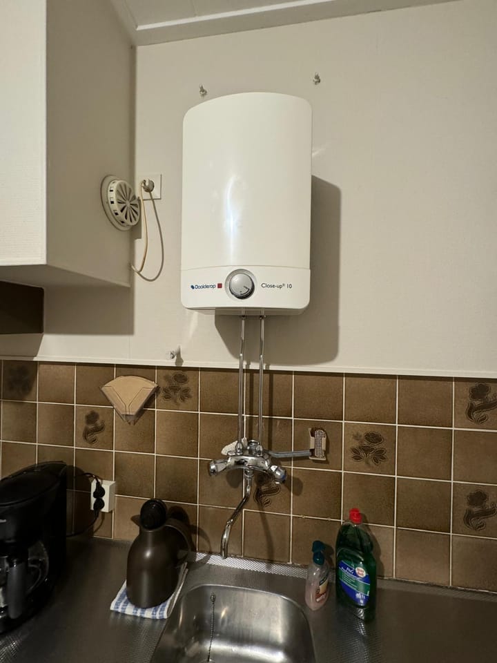 Photo 3 of Dorpsplein 25