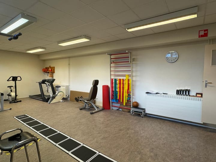 Photo 14 of Dorpsplein 25