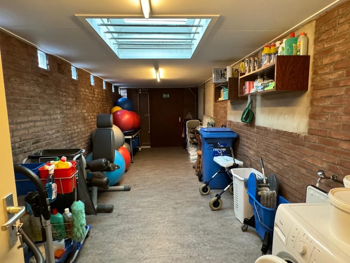 Photo 15 of Dorpsplein 25